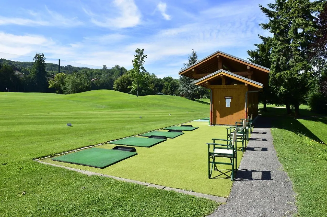 Le Manoir Du Golf Bed & Breakfast Publier